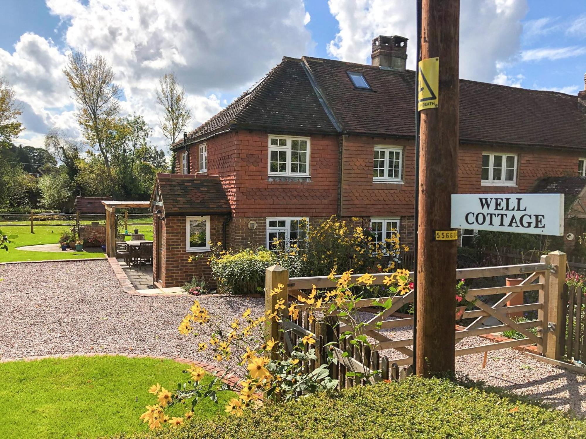 Well Cottage Itchingfield Luaran gambar