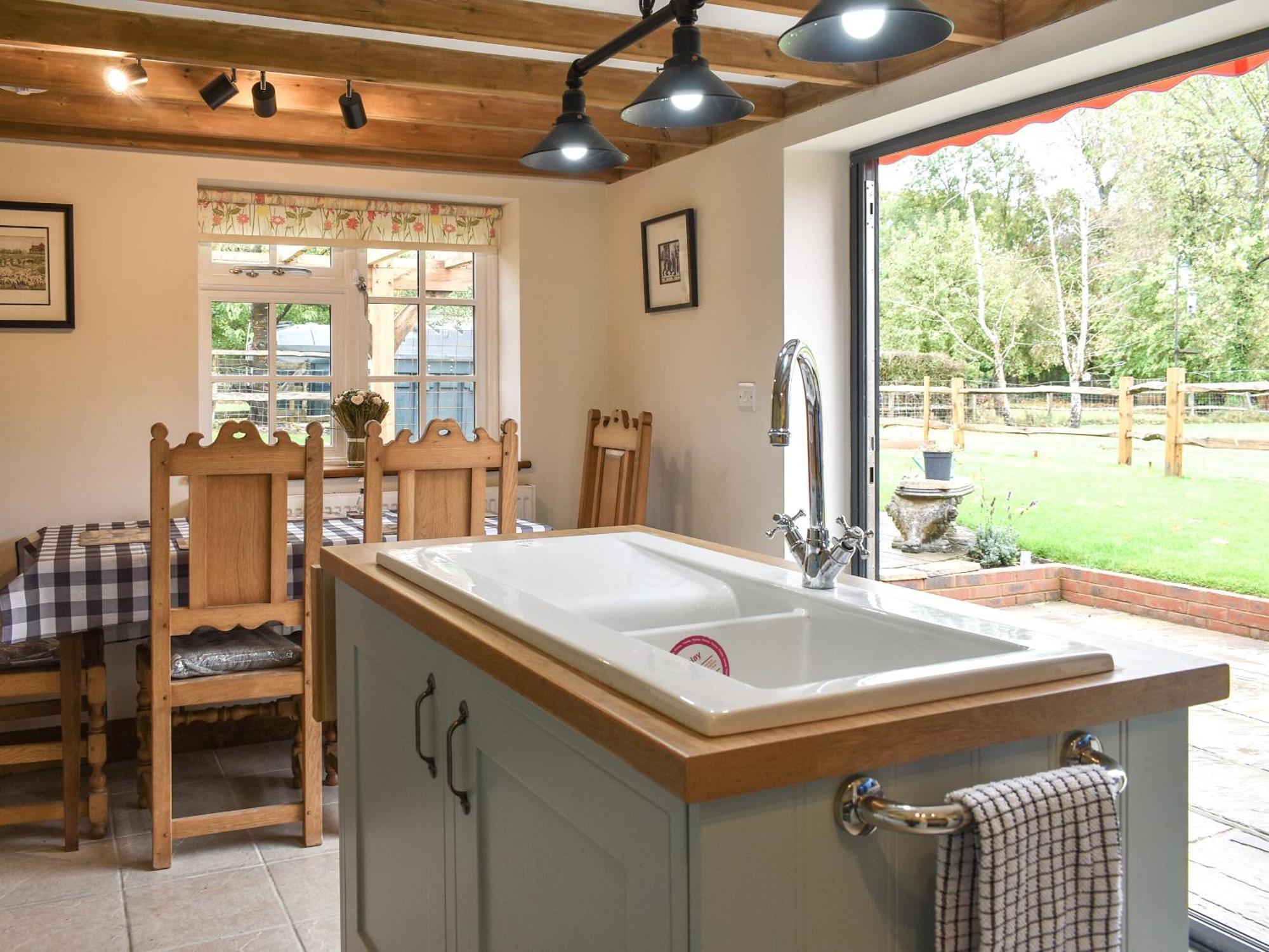 Well Cottage Itchingfield Luaran gambar